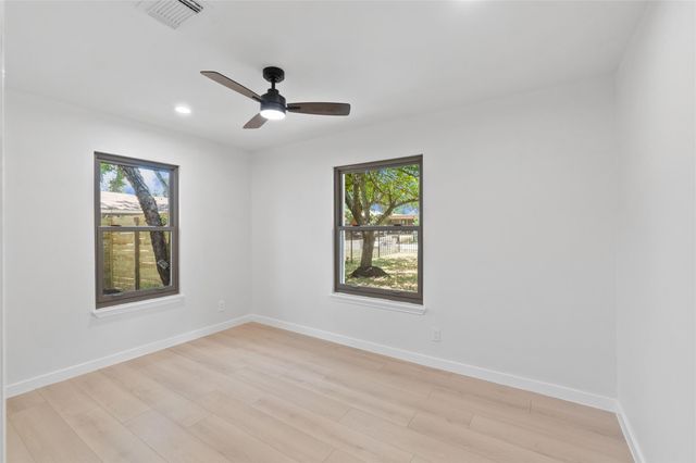 106 east lola DR, Austin, TX 78753