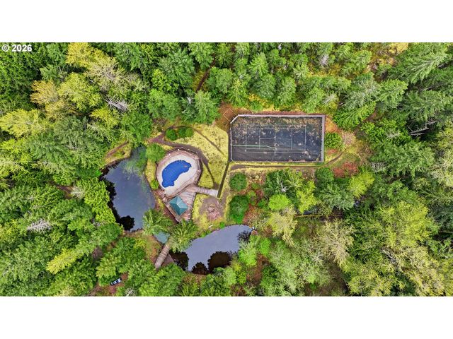 72430 E SMITH Loop, Rhododendron, OR 97049
