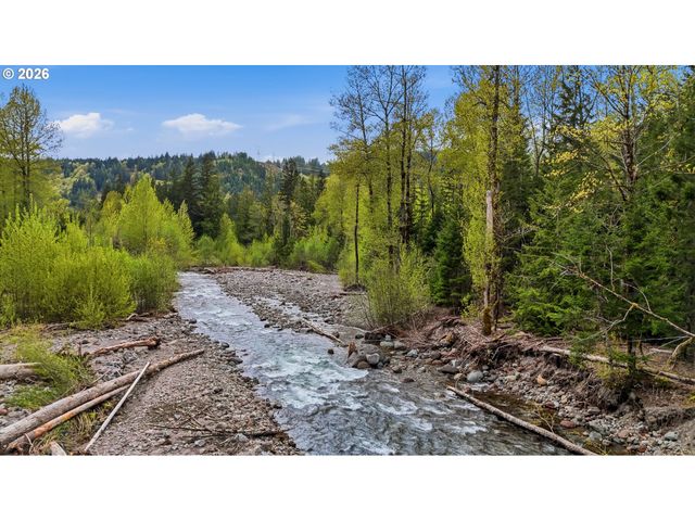 72430 E SMITH Loop, Rhododendron, OR 97049