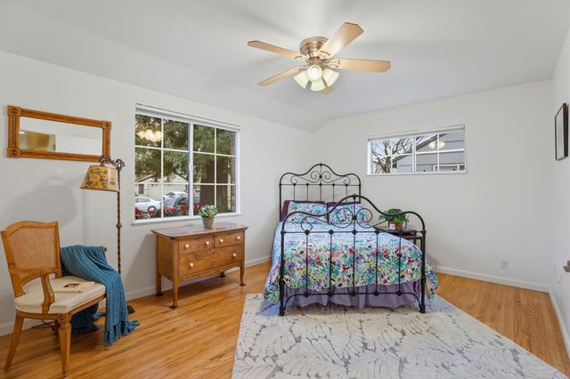 2113 Venus Dr, Sacramento, CA 95864