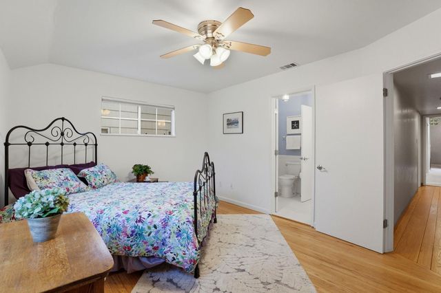 2113 Venus Dr, Sacramento, CA 95864