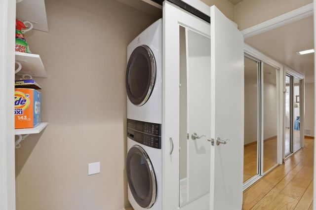 2113 Venus Dr, Sacramento, CA 95864