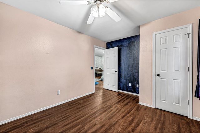 64 Cheryl Circle, Bentonville, AR 72712