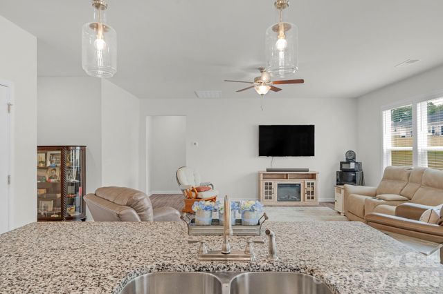 7162 Indigo Way, Denver, NC 28037