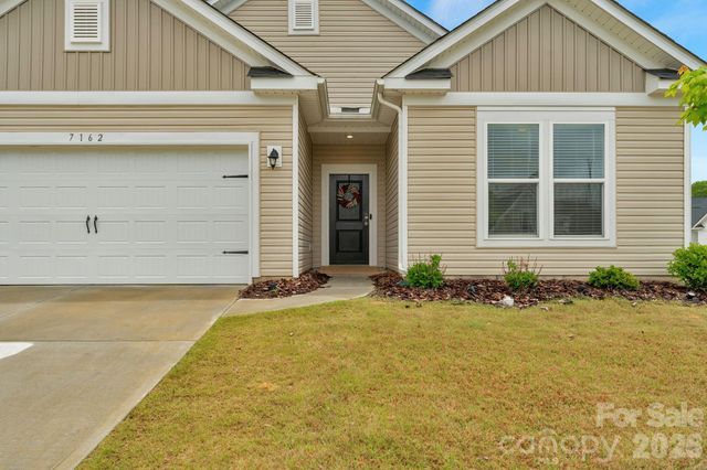 7162 Indigo Way, Denver, NC 28037