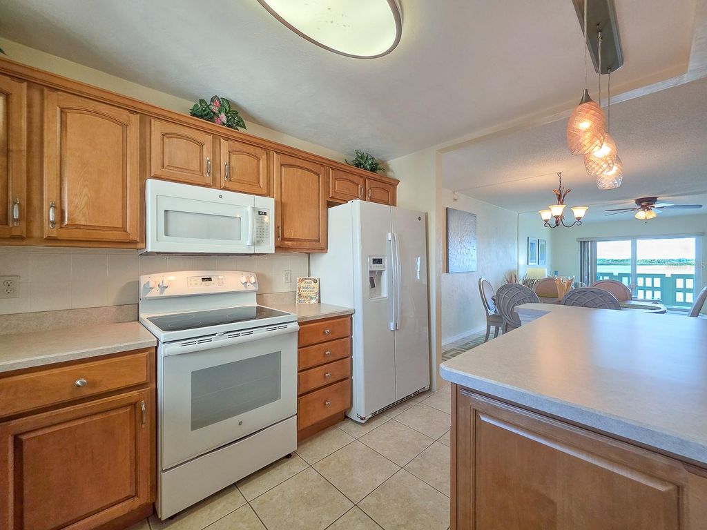 Image 9 of property listing at 3606 S PENINSULA DRIVE 208, Port Orange, FL 32127