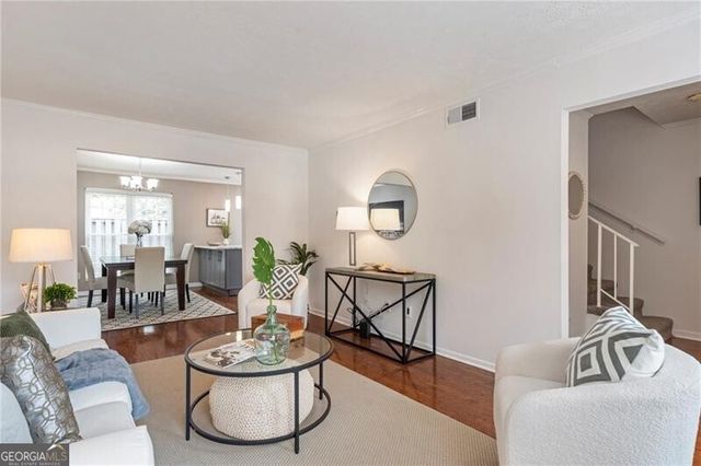 10 Market Square Place NW, Atlanta, GA 30318