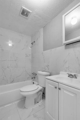 285 NW 44th Street 1, Miami, FL 33127
