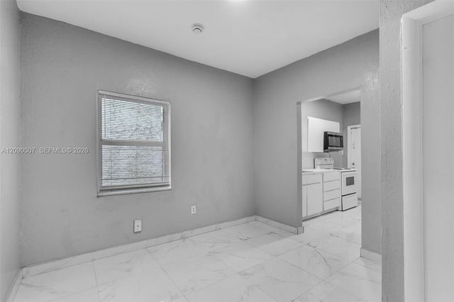 285 NW 44th Street 1, Miami, FL 33127