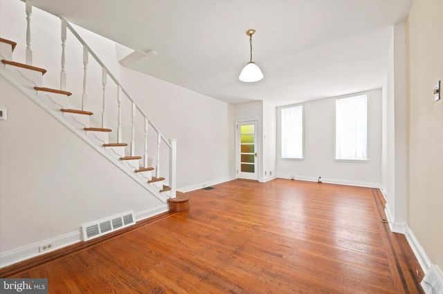 706 SALTER ST, Philadelphia, PA 19147