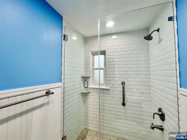 222 Terrace Avenue, Lodi, NJ 07644