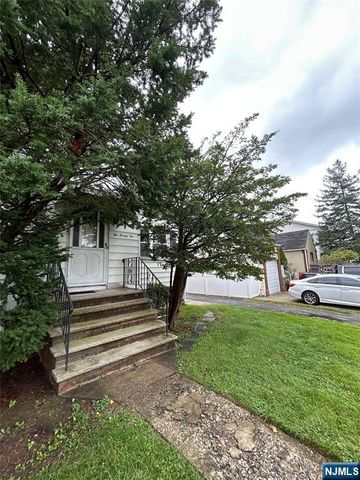 222 Terrace Avenue, Lodi, NJ 07644