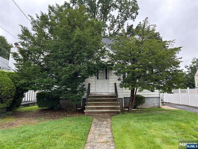 222 Terrace Avenue, Lodi, NJ 07644