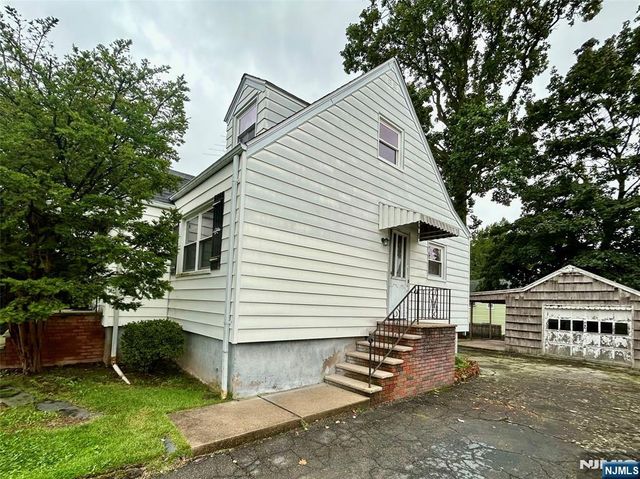 222 Terrace Avenue, Lodi, NJ 07644