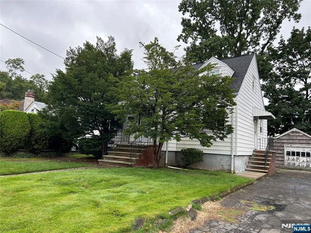 222 Terrace Avenue, Lodi, NJ 07644