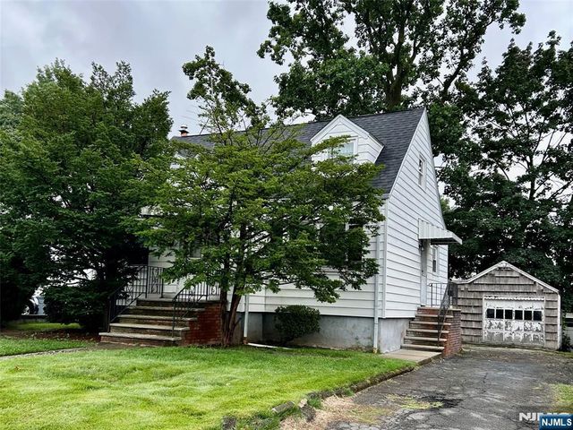 222 Terrace Avenue, Lodi, NJ 07644