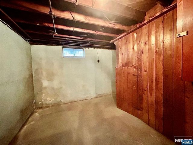 222 Terrace Avenue, Lodi, NJ 07644