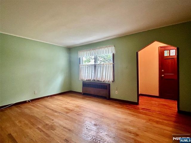 222 Terrace Avenue, Lodi, NJ 07644