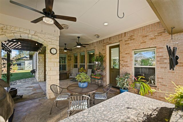 5327 W Farm Way, Fulshear, TX 77441