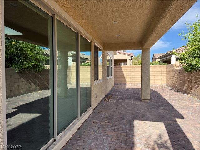 967 Whitworth Avenue, Las Vegas, NV 89148