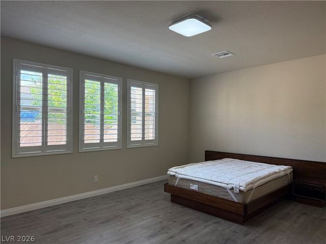 967 Whitworth Avenue, Las Vegas, NV 89148
