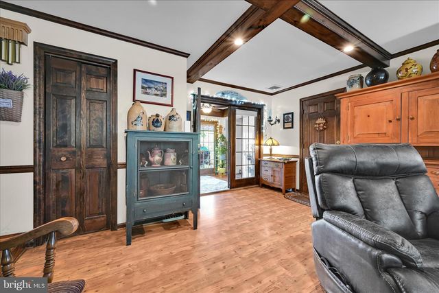 4 N CONESTOGA VIEW DR, Akron, PA 17501