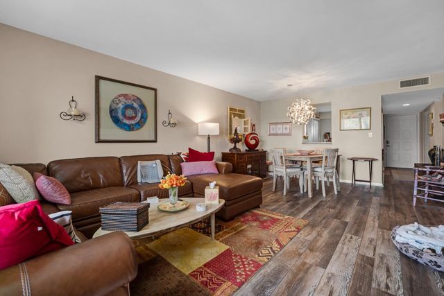 6936 Huntington Lane 204, Delray Beach, FL 33446