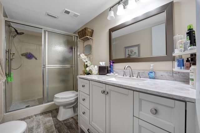 6936 Huntington Lane 204, Delray Beach, FL 33446