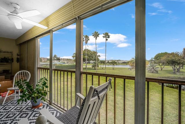 6936 Huntington Lane 204, Delray Beach, FL 33446