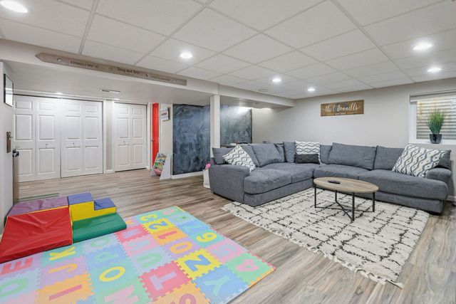 2604 Pebblebrook Lane, Rolling Meadows, IL 60008