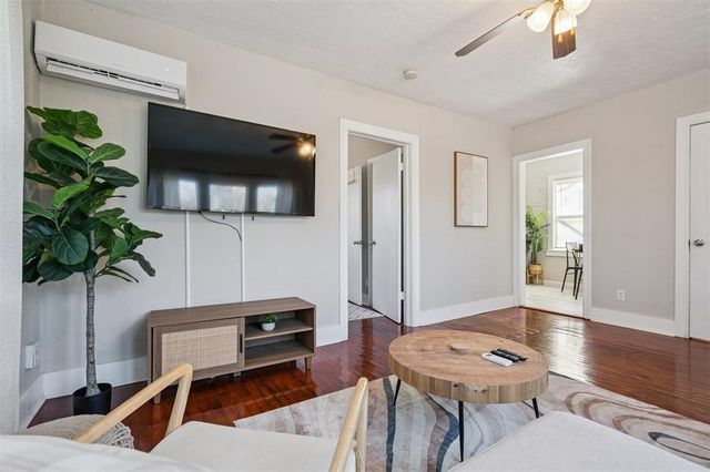 121 Aniol Avenue, Norman, OK 73071