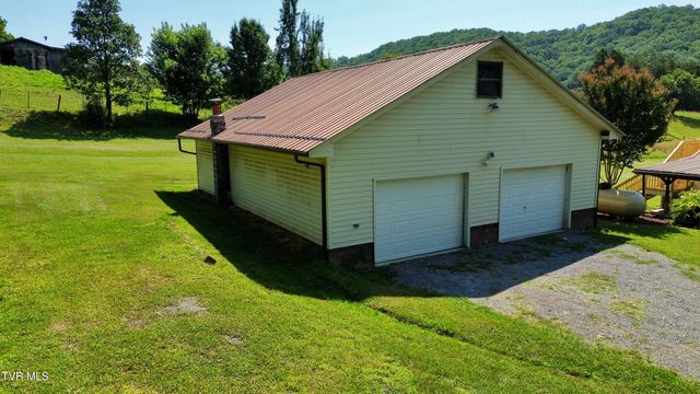 2575 Mendota Road, Mendota, VA 24270