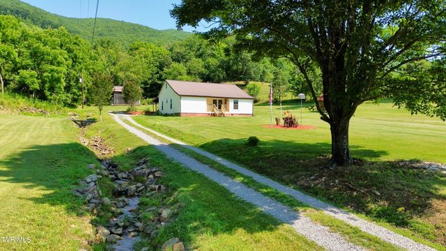 2575 Mendota Road, Mendota, VA 24270