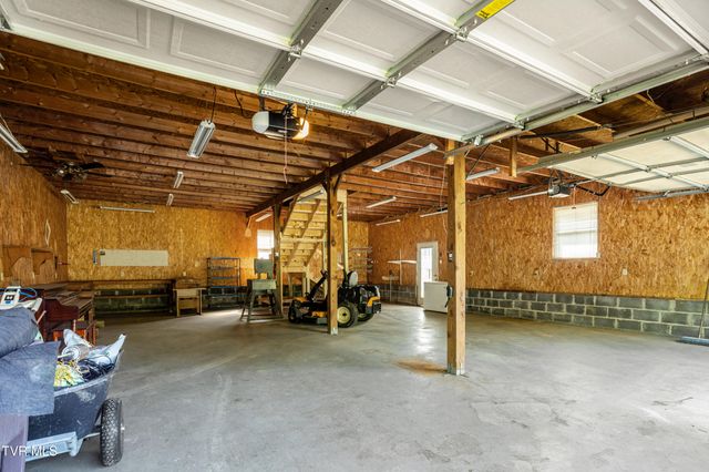 2575 Mendota Road, Mendota, VA 24270