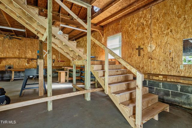 2575 Mendota Road, Mendota, VA 24270