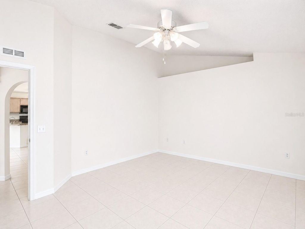 Image 21 of property listing at 10155 LAXTON STREET, Orlando, FL 32824