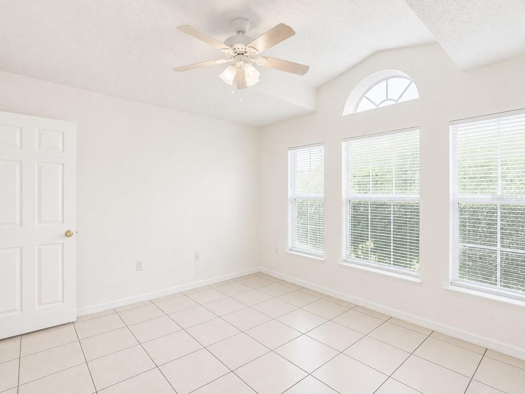 Image 26 of property listing at 10155 LAXTON STREET, Orlando, FL 32824