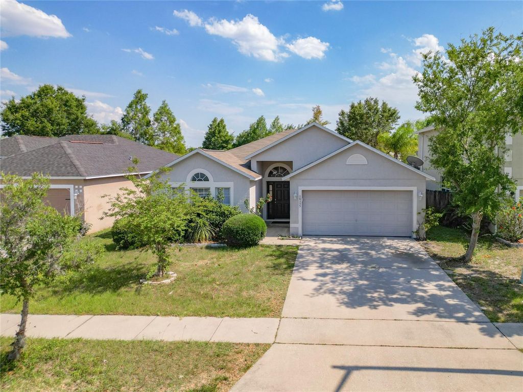 Image 31 of property listing at 10155 LAXTON STREET, Orlando, FL 32824