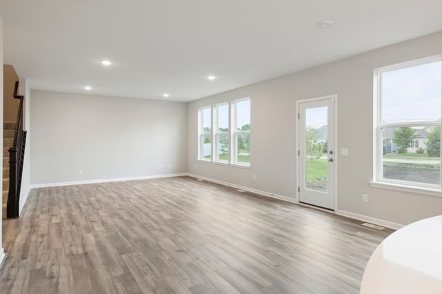 15024 Ashtown Lane, Rosemount, MN 55068