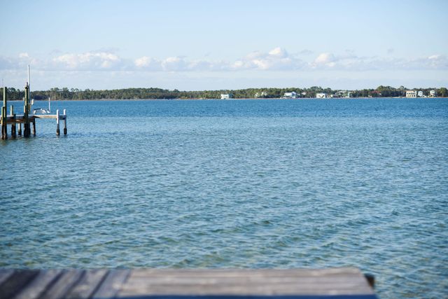 1444 Homeport Drive, Navarre, FL 32566