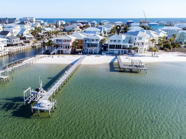 1444 Homeport Drive, Navarre, FL 32566