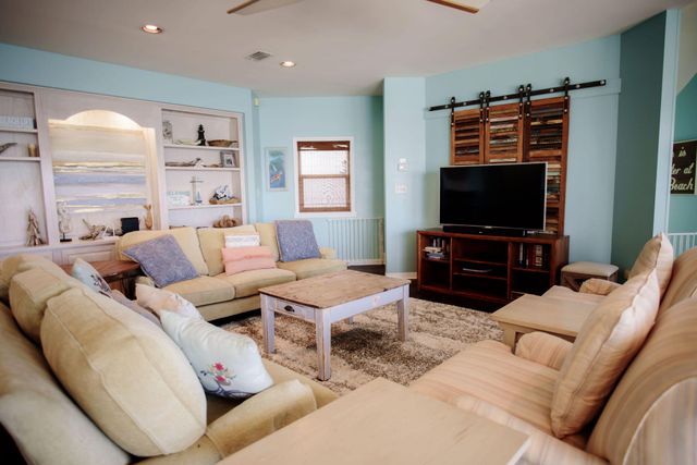 1444 Homeport Drive, Navarre, FL 32566