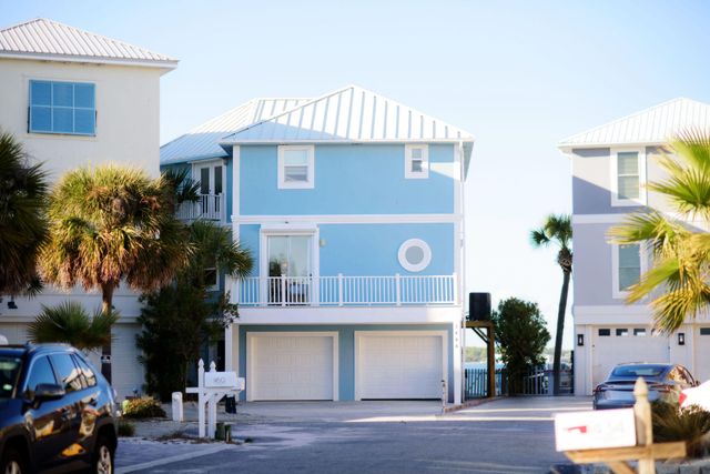 1444 Homeport Drive, Navarre, FL 32566