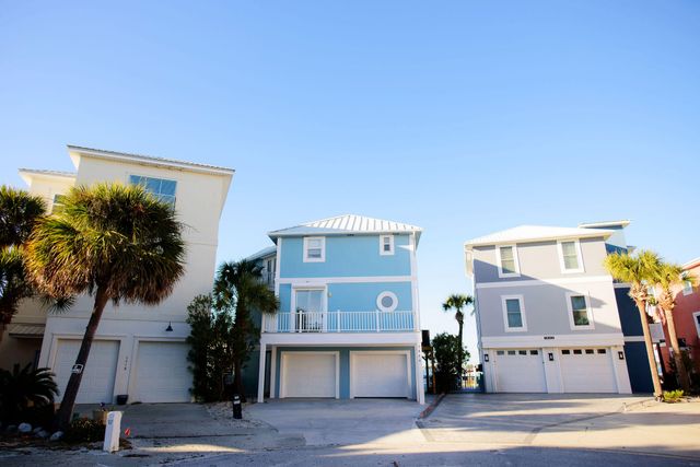 1444 Homeport Drive, Navarre, FL 32566