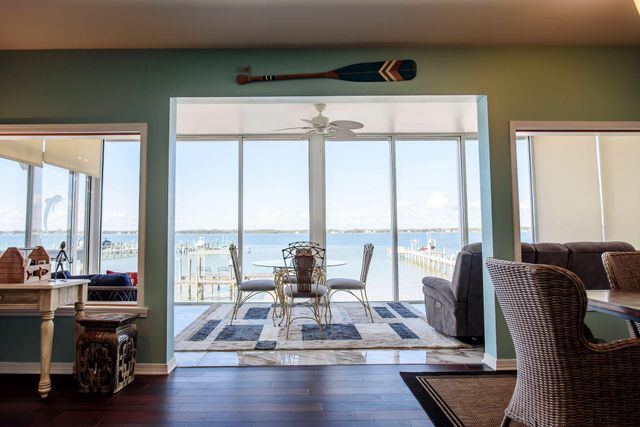 1444 Homeport Drive, Navarre, FL 32566