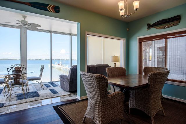 1444 Homeport Drive, Navarre, FL 32566