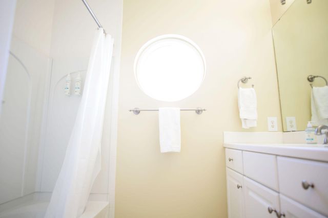 1444 Homeport Drive, Navarre, FL 32566