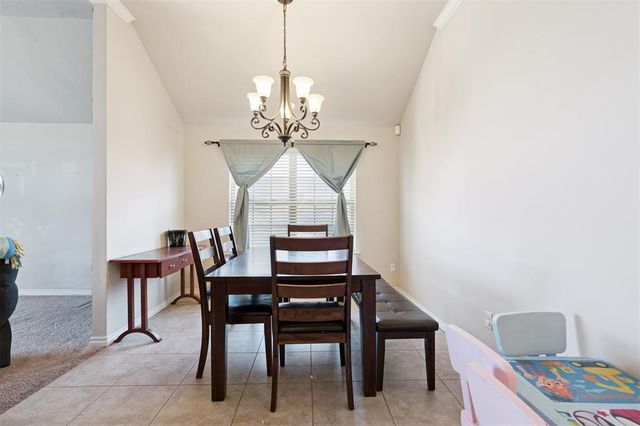 11520 SW 10th Street, Yukon, OK 73099