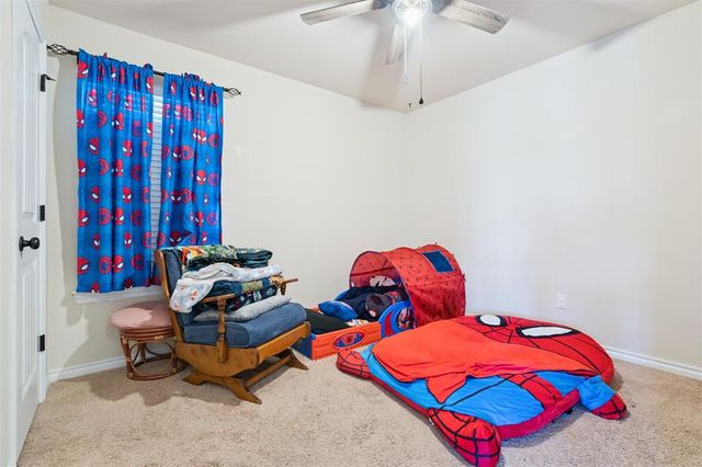 11520 SW 10th Street, Yukon, OK 73099
