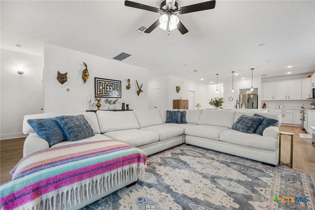 711 Nancy Olivia Circle, Killeen, TX 76542